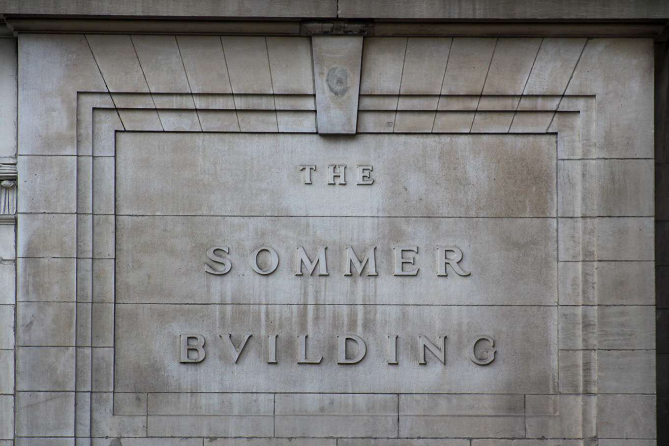 Raised inscription at the Sommer Building
